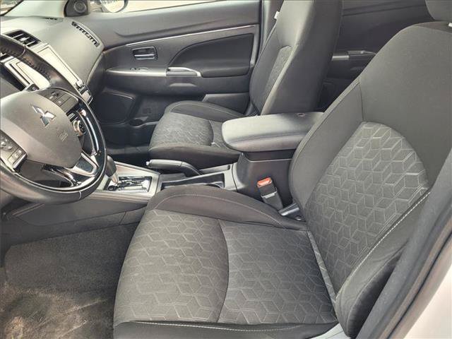 Used 2020 Mitsubishi Outlander Sport SE FWD image 14