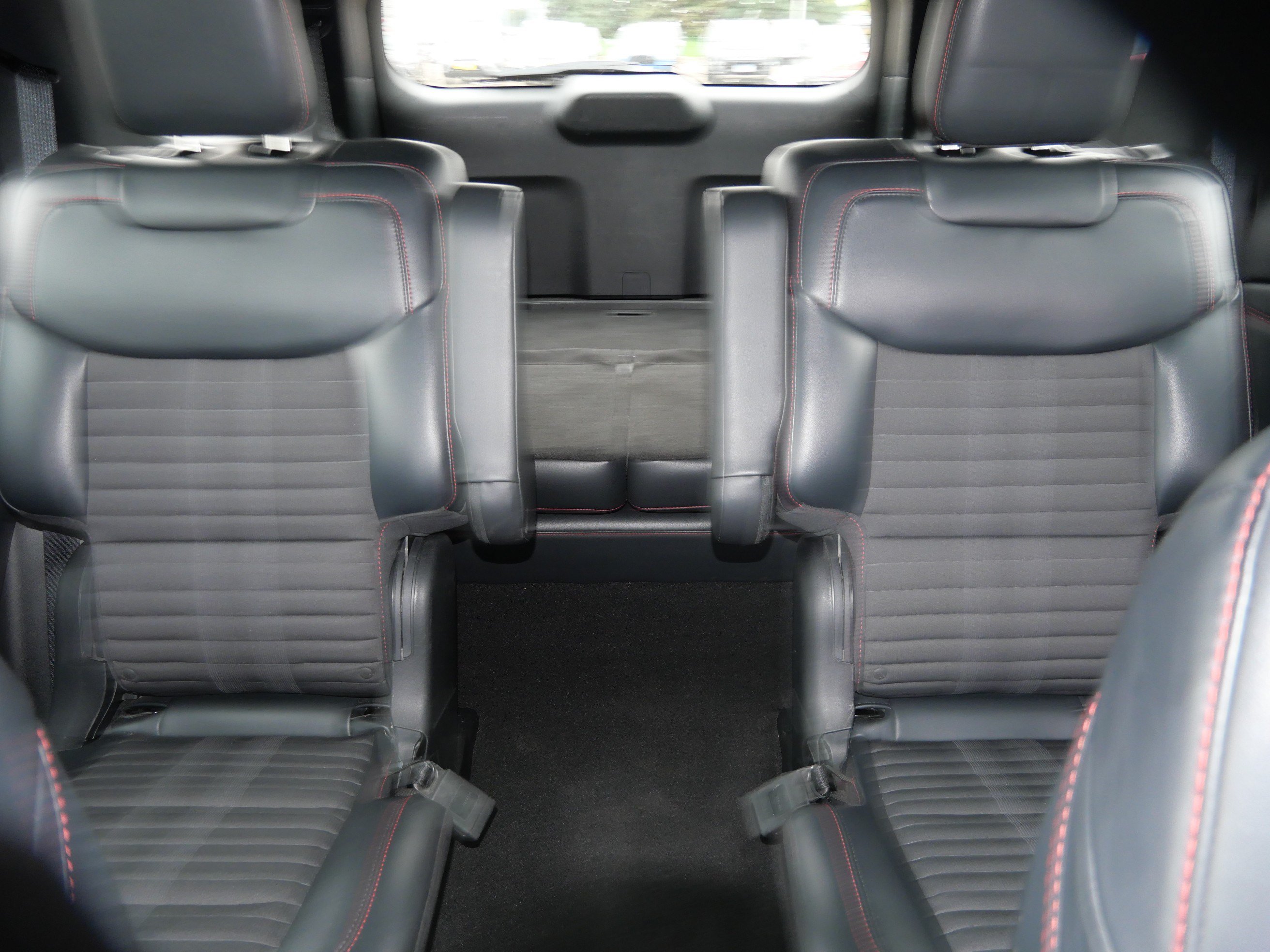 Certified 2025 Ford Explorer ST-Line AWD/4WD image 13