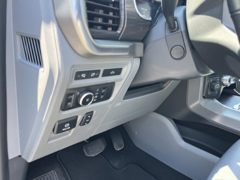 Certified 2024 Ford F150 Lariat w/ Bed Utility Package AWD/4WD image 35