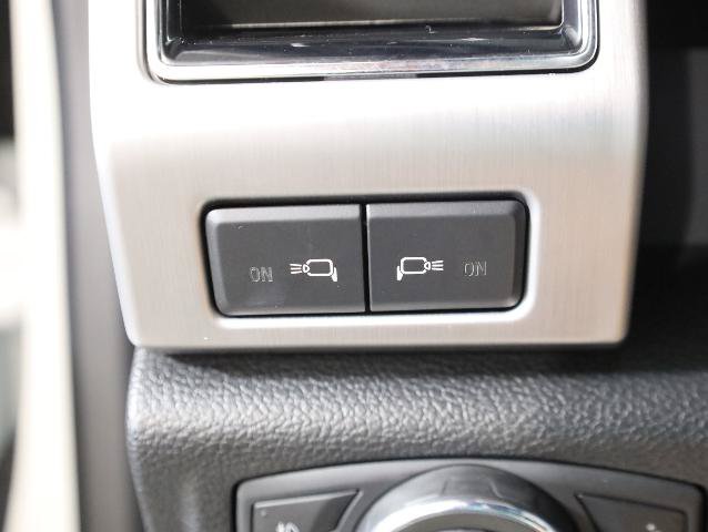 Certified 2020 Ford F150 Platinum w/ Equipment Group 701A Luxury AWD/4WD image 28