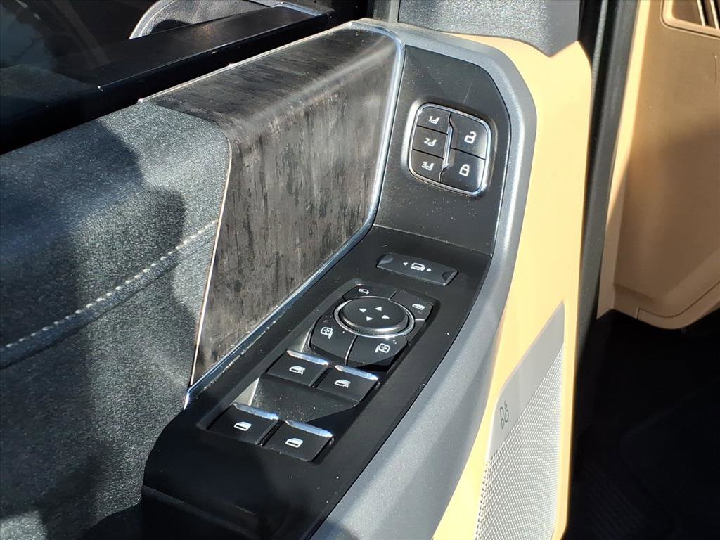 Certified 2023 Ford F250 Lariat w/ Lariat Ultimate Package image 22