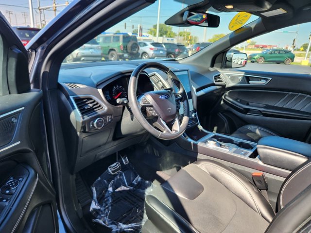 Certified 2022 Ford Edge ST w/ Cargo Accessory Package image 2