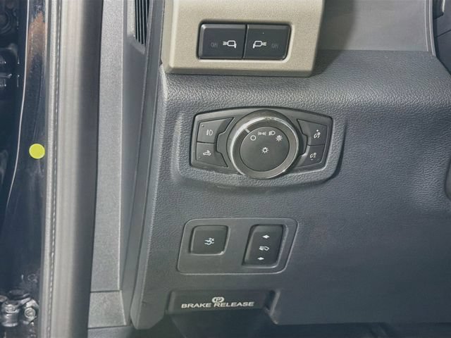 Certified 2022 Ford F350 Lariat w/ Tremor Off-Road Package AWD/4WD image 12
