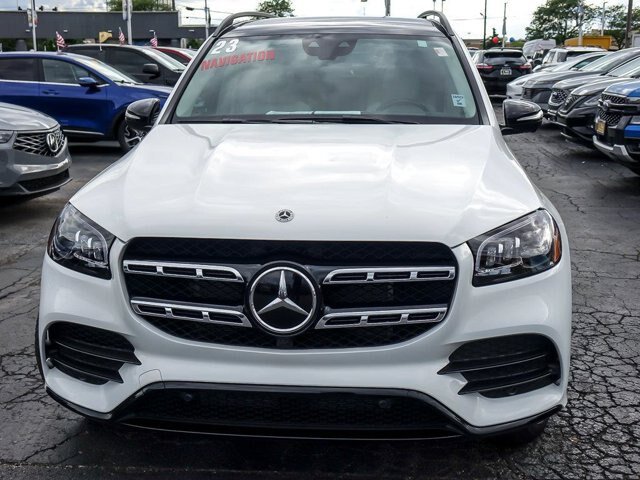 Used 2023 Mercedes-Benz GLS 450 4MATIC image 5