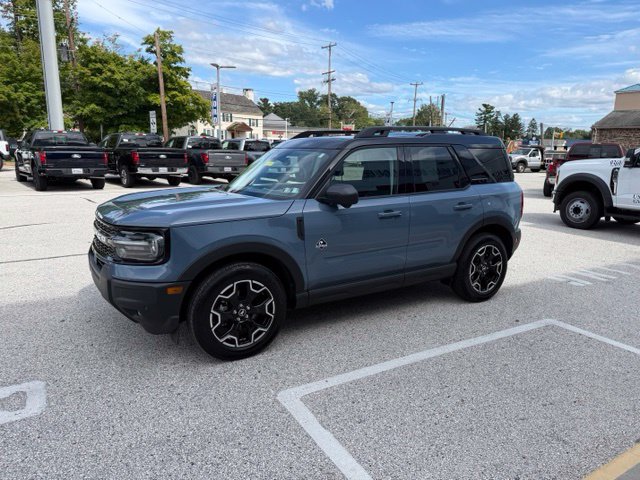 Certified 2025 Ford Bronco Sport Outer Banks w/ Outer Banks Tech Package+ AWD/4WD image 6