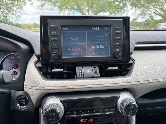 Used 2019 Toyota RAV4 XLE Premium FWD image 12