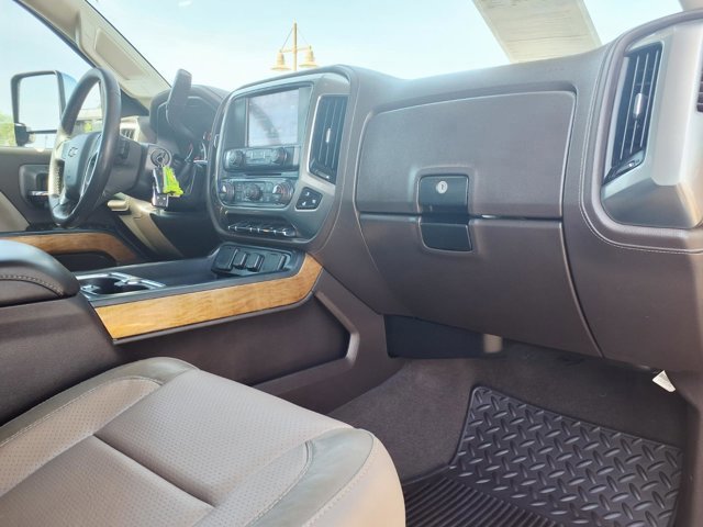 Used 2019 Chevrolet Silverado 2500 LTZ w/ Duramax Plus Package image 12