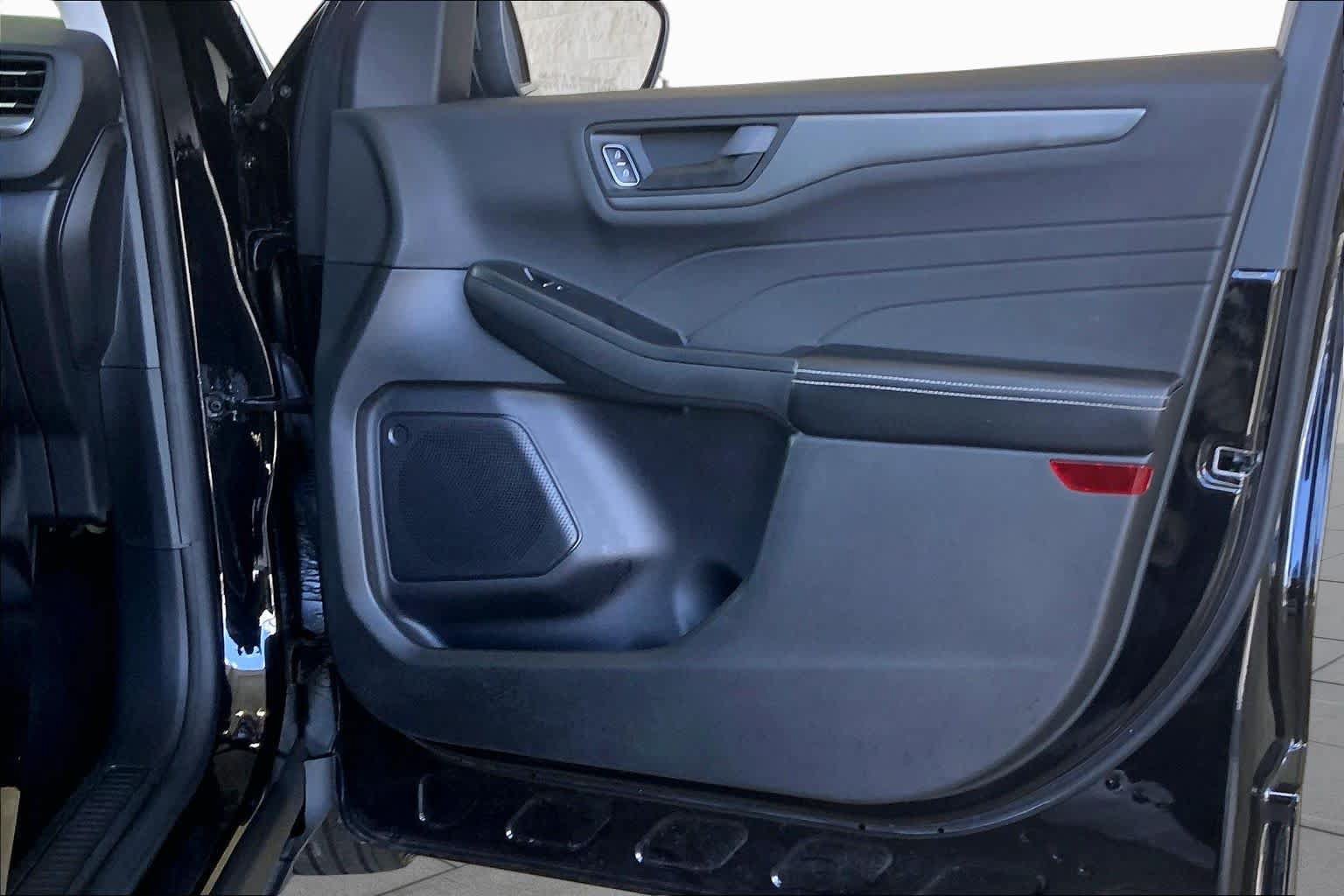 Certified 2023 Ford Escape Active w/ Tech Pack #1 FWD image 22