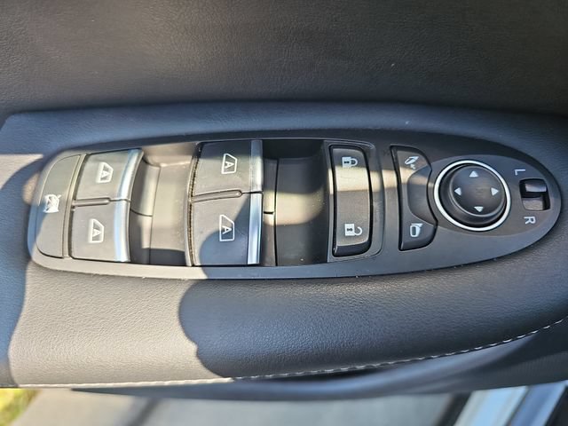 Used 2025 INFINITI QX50 Sport AWD/4WD image 28