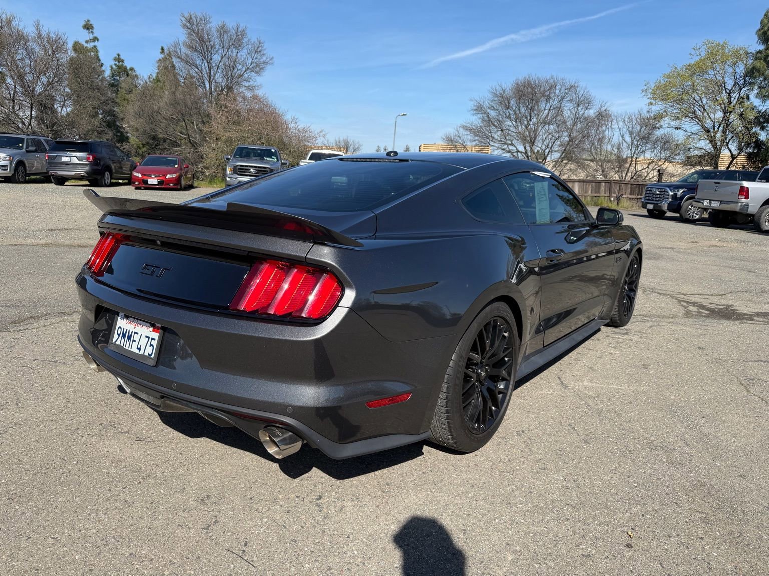Certified 2017 Ford Mustang GT Premium w/ GT Performance Package image 5