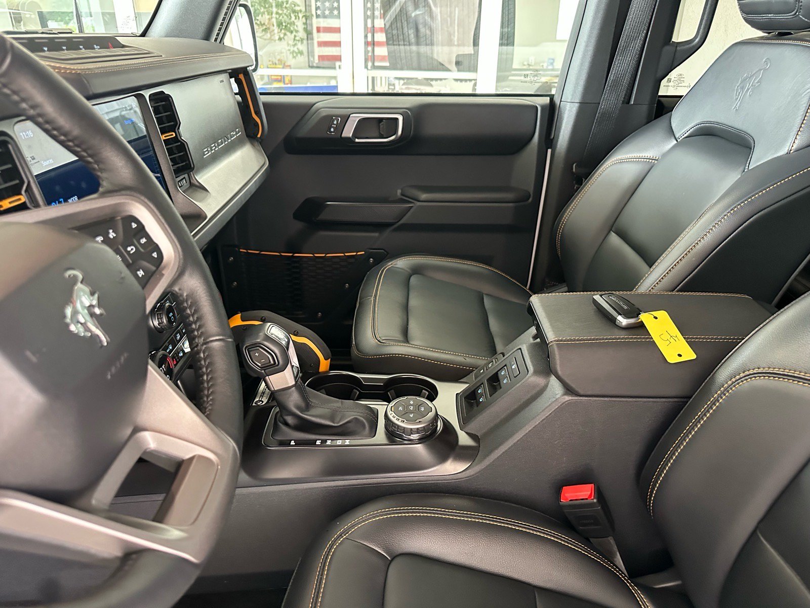Certified 2024 Ford Bronco Badlands AWD/4WD image 19