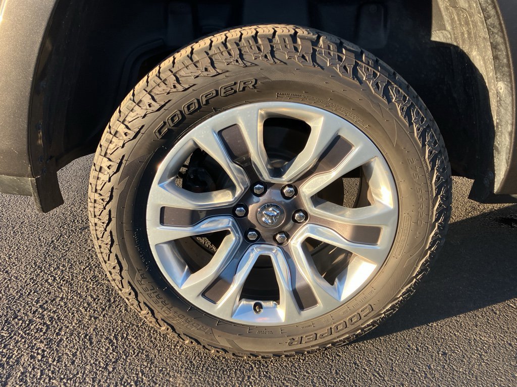 Used 2023 RAM 1500 Limited image 13
