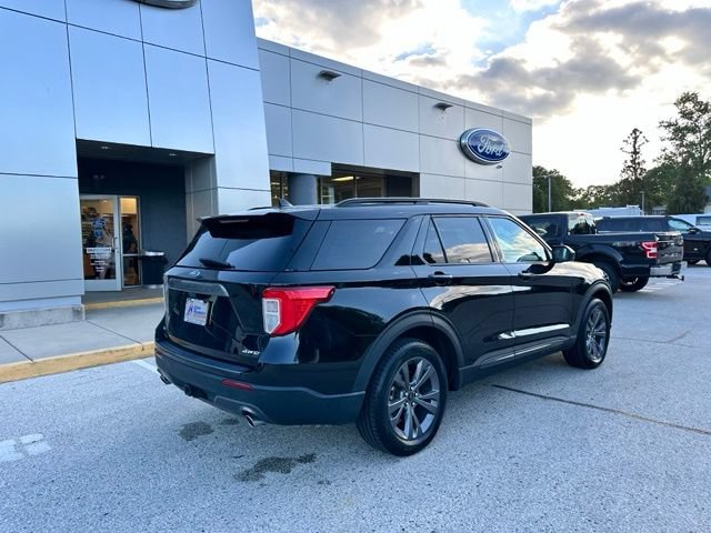 Certified 2023 Ford Explorer XLT w/ Equipment Group 202A AWD/4WD image 21