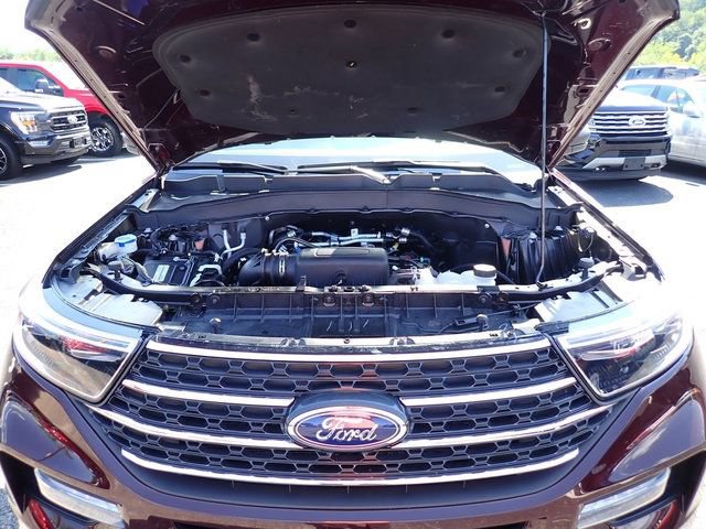 Certified 2023 Ford Explorer XLT w/ Equipment Group 202A AWD/4WD image 16