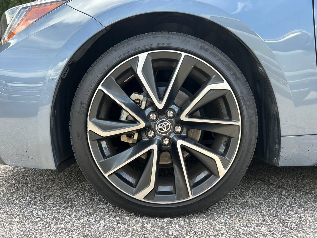 Used 2020 Toyota Corolla XSE FWD image 7