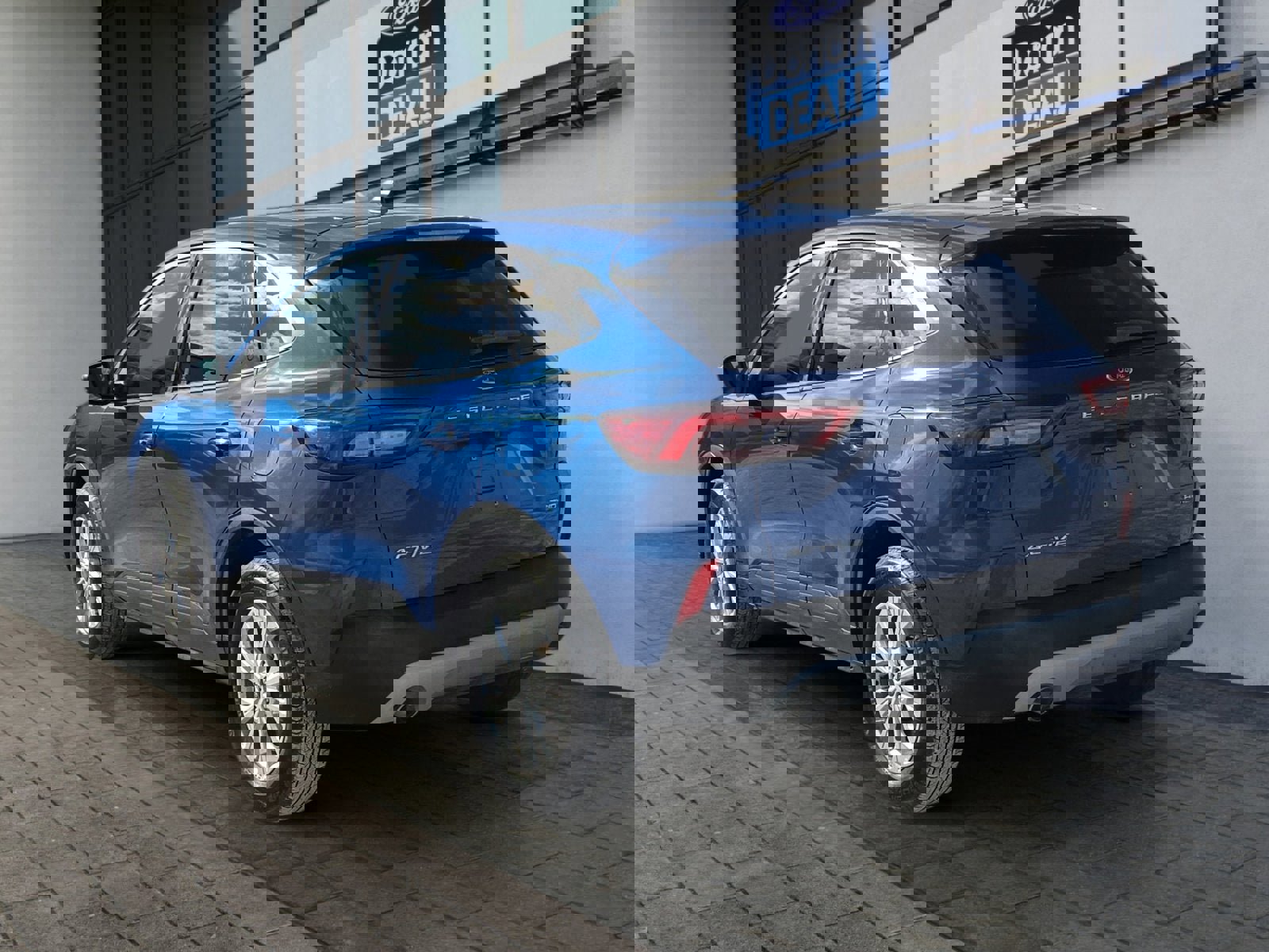 Certified 2023 Ford Escape Active image 3