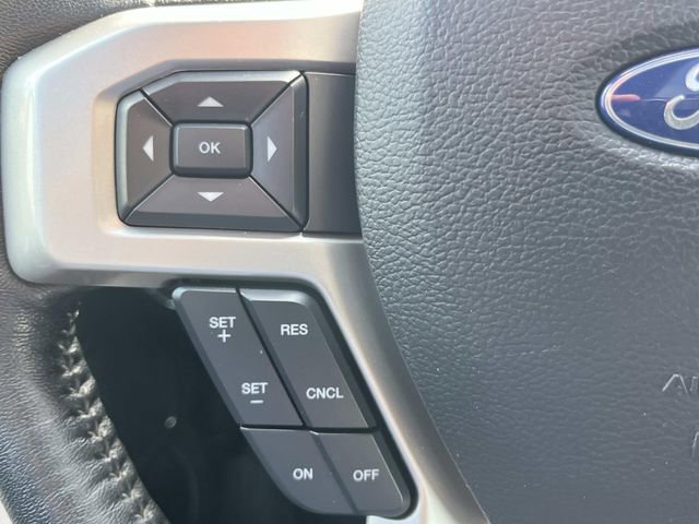 Certified 2020 Ford F150 Lariat image 32