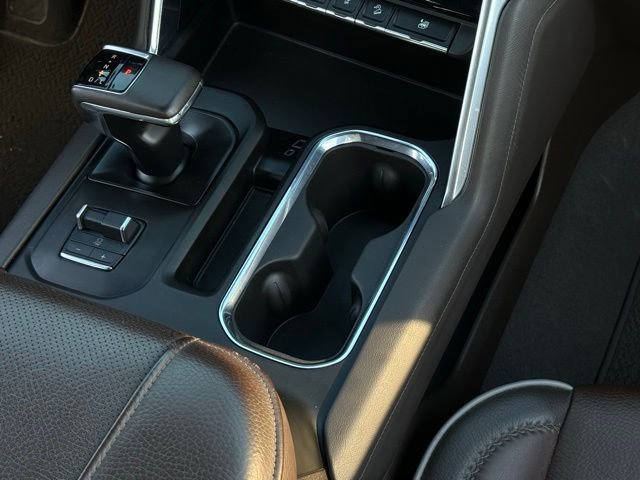 Used 2023 GMC Sierra 1500 Denali w/ Technology Package AWD/4WD image 35