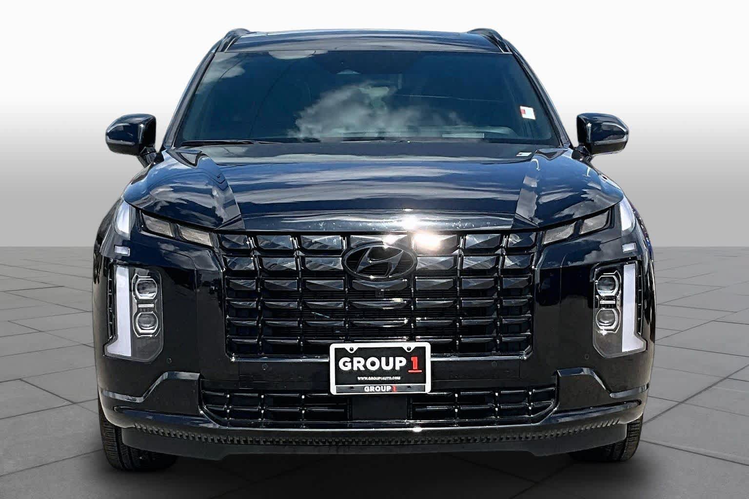 Used 2025 Hyundai Palisade Calligraphy AWD/4WD image 4
