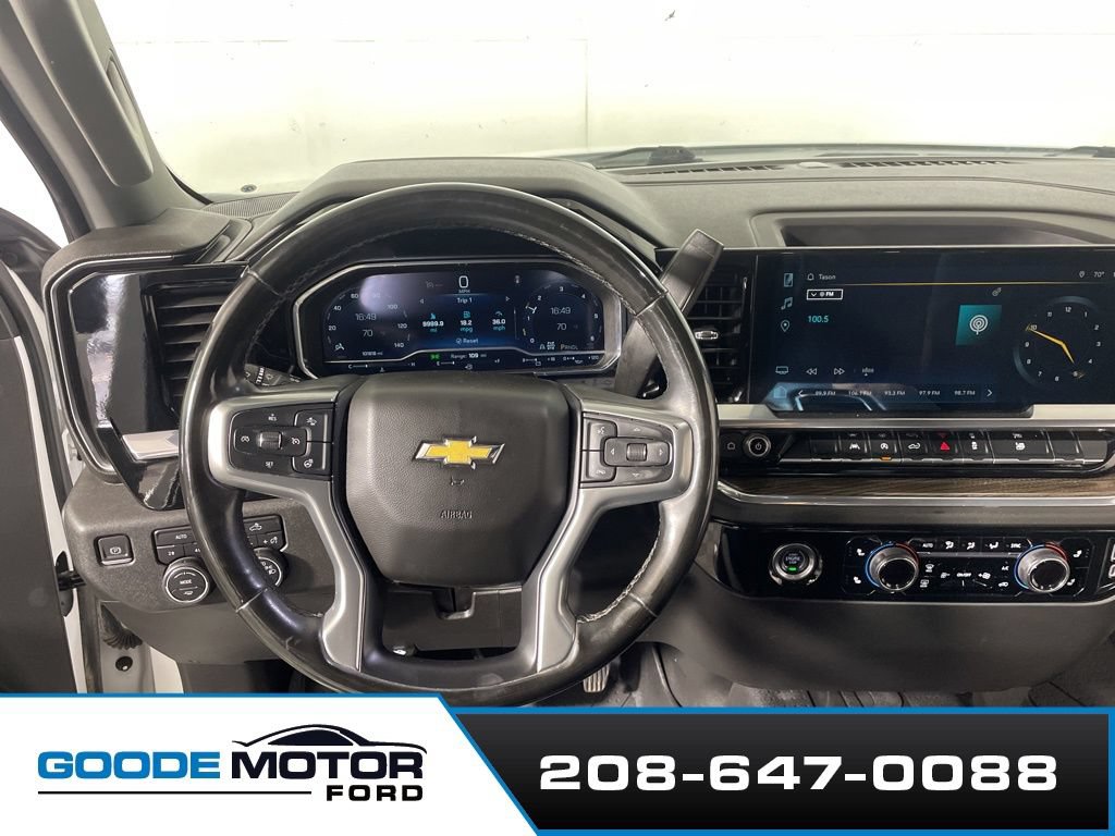 Used 2023 Chevrolet Silverado 1500 LT w/ Protection Package AWD/4WD image 12