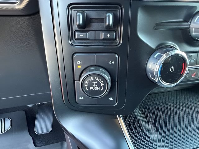 Certified 2023 Ford F150 Raptor w/ Raptor Carbon Fiber Package AWD/4WD image 29