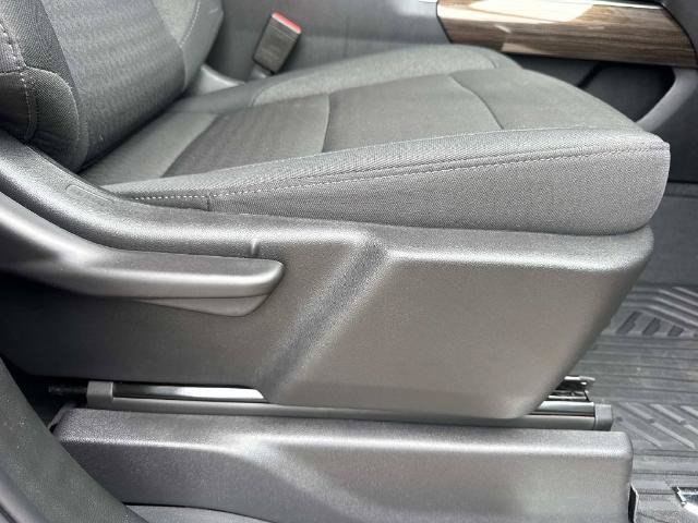 Used 2025 Chevrolet Silverado 3500 LT AWD/4WD image 11