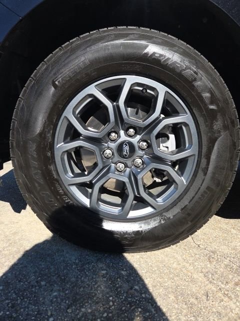 Certified 2025 Ford Expedition Active AWD/4WD image 19