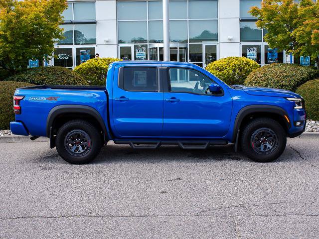 Used 2025 Nissan Frontier PRO-4X AWD/4WD image 1