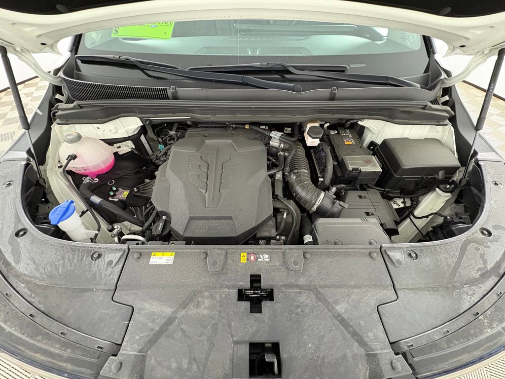 Used 2025 Kia Carnival SX FWD image 33