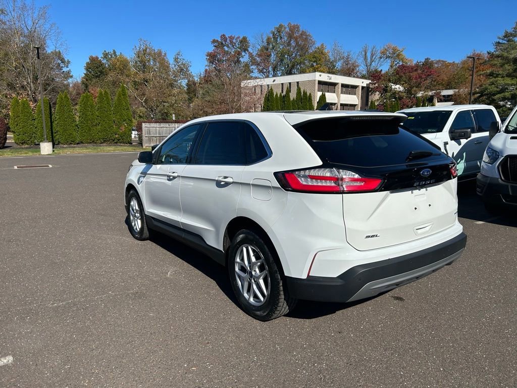 Certified 2022 Ford Edge SEL w/ Convenience Package image 4