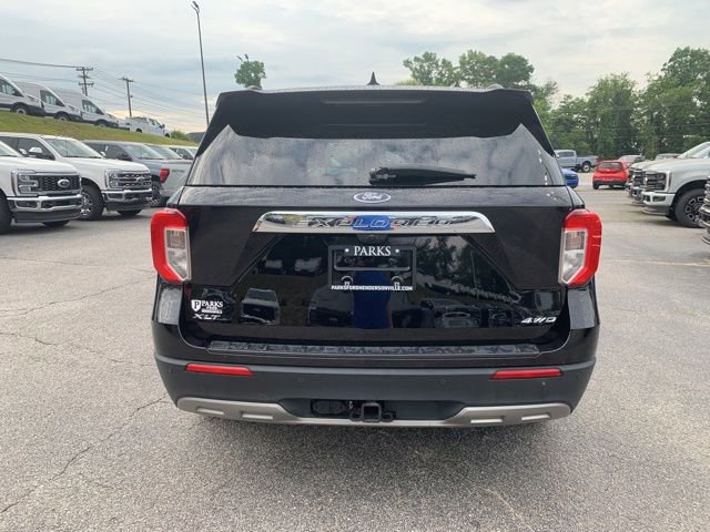 Certified 2023 Ford Explorer XLT w/ Equipment Group 202A AWD/4WD image 7