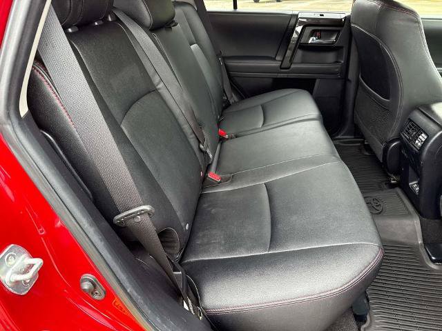 Used 2020 Toyota 4Runner Venture w/ Moonroof Package AWD/4WD image 9