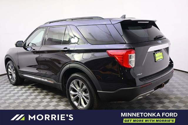 Certified 2023 Ford Explorer XLT w/ Equipment Group 202A AWD/4WD image 3