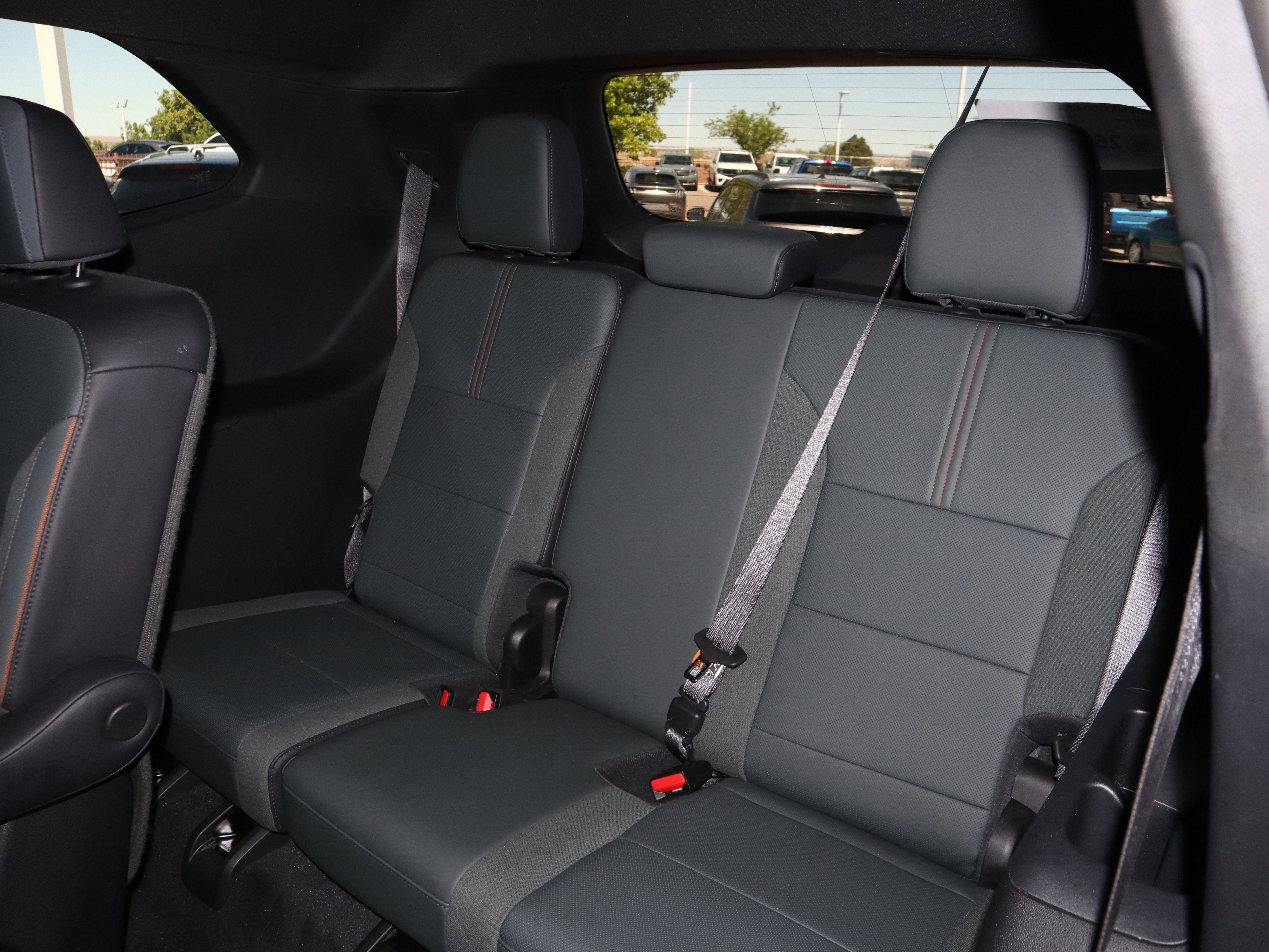 Used 2024 GMC Acadia AT4 w/ Luxury Package AWD/4WD image 37