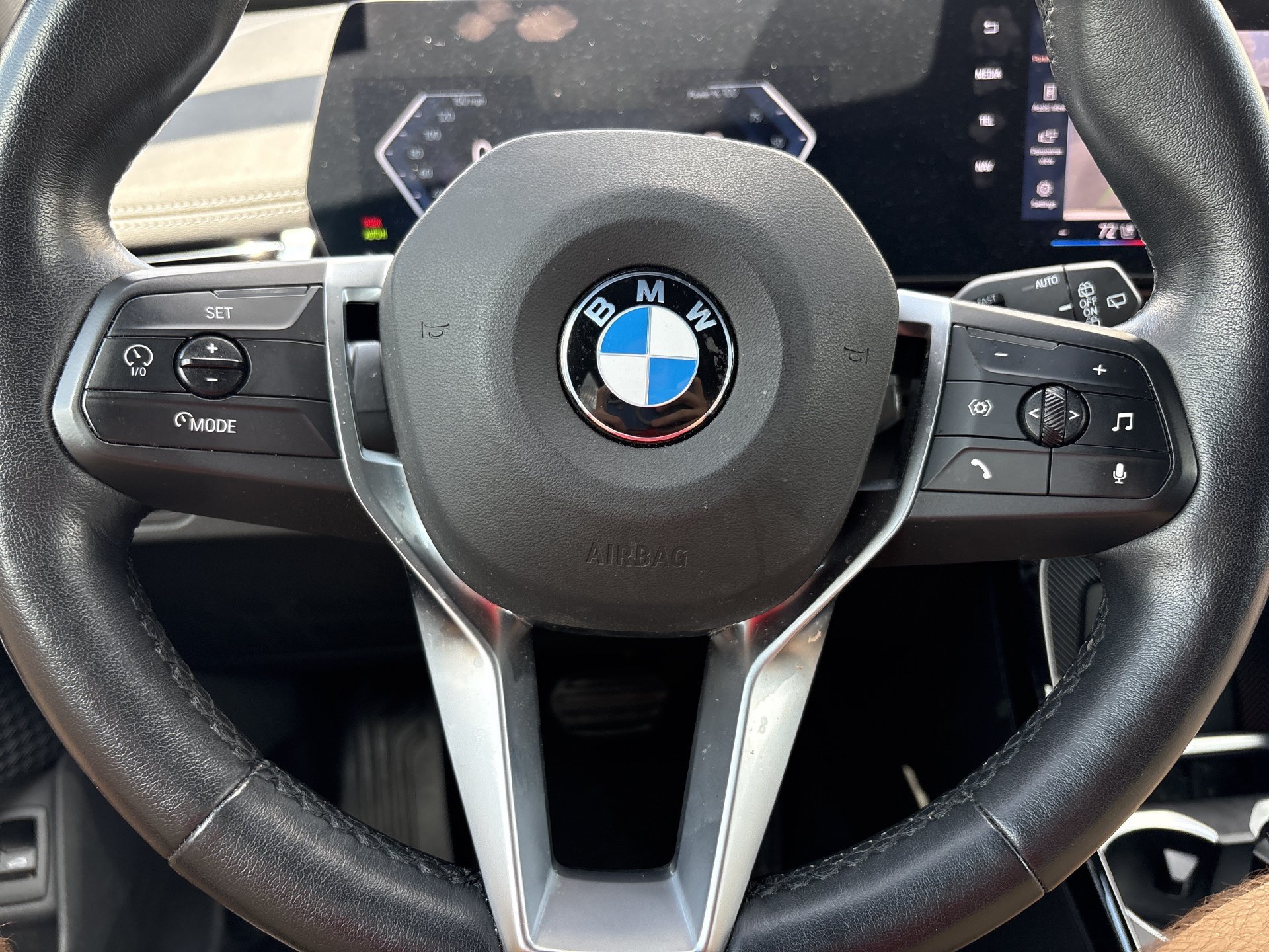 Used 2024 BMW X1 xDrive28i w/ Convenience Package AWD/4WD image 6