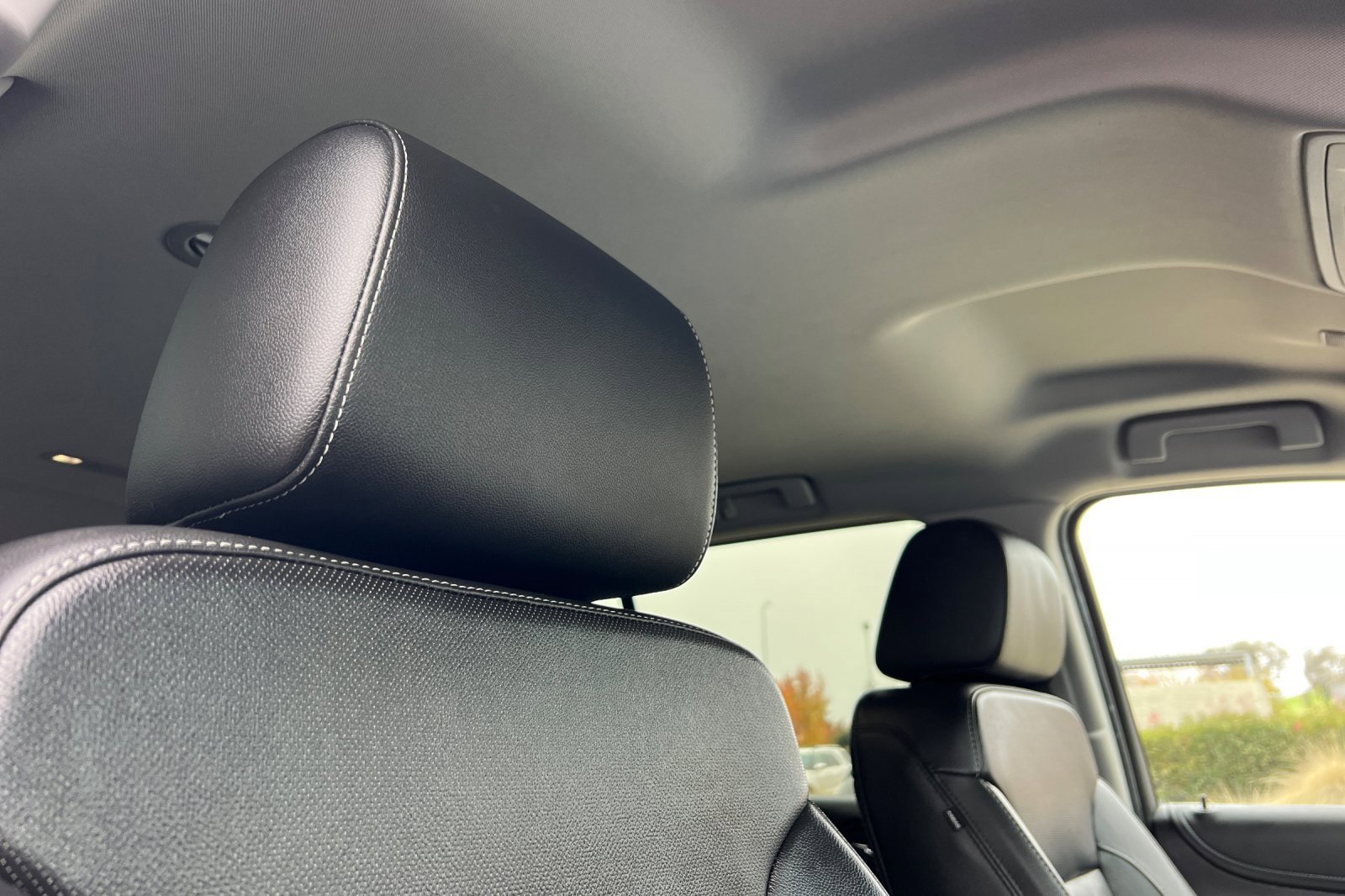 Used 2019 GMC Yukon XL SLT image 19