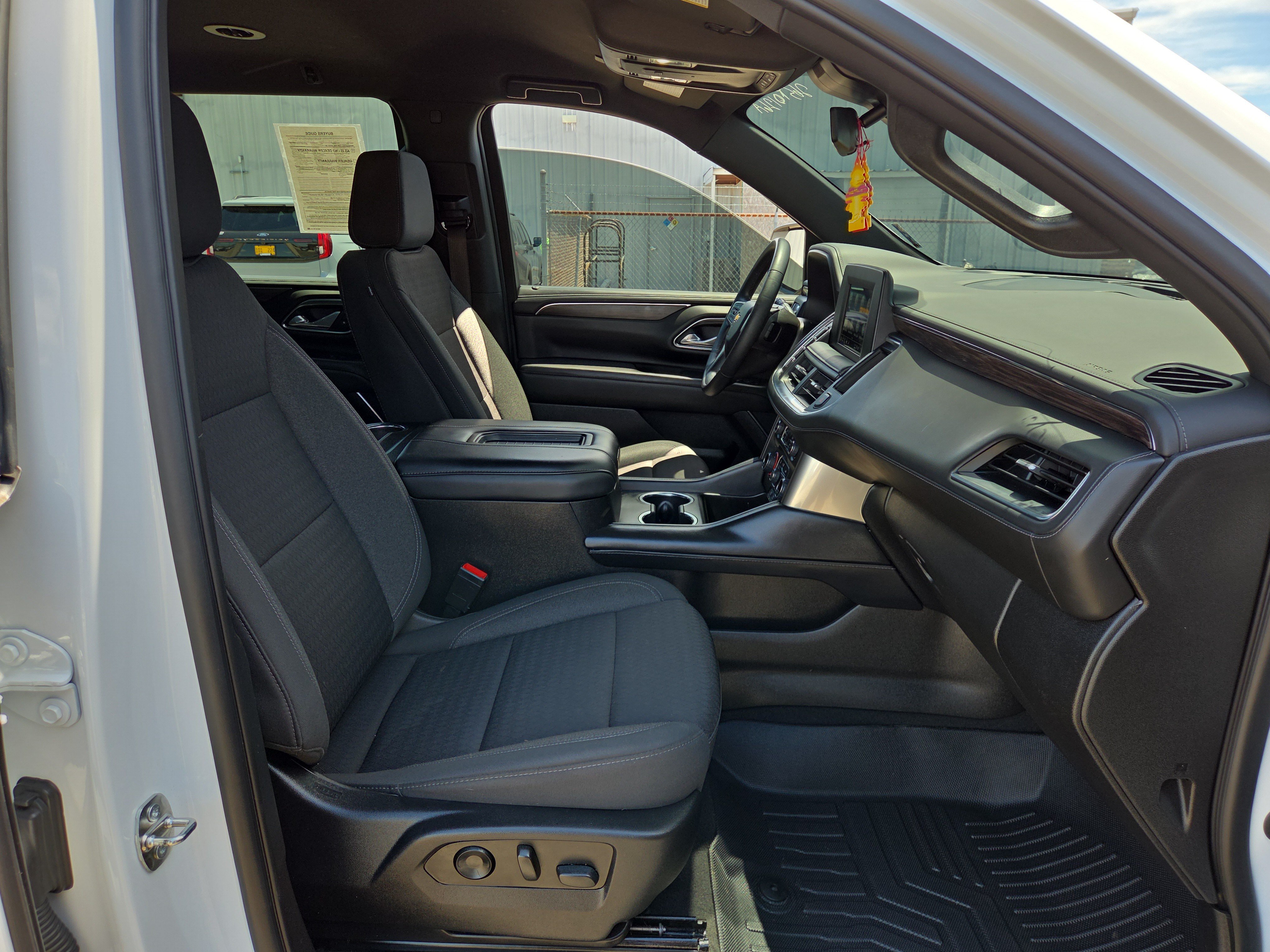 Used 2023 Chevrolet Tahoe LS AWD/4WD image 17