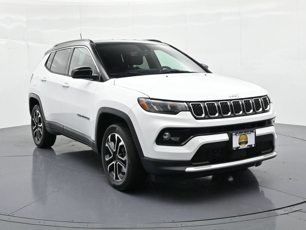 Used 2023 Jeep Compass Limited AWD/4WD image 4