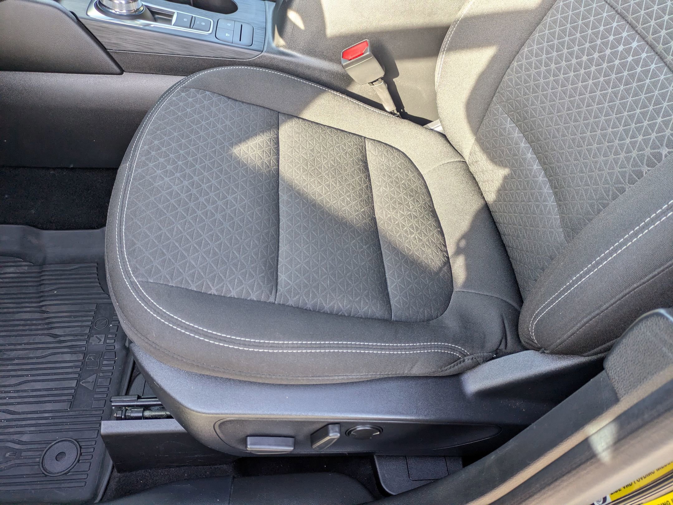 Certified 2024 Ford Escape Active w/ Cold Weather Package image 13