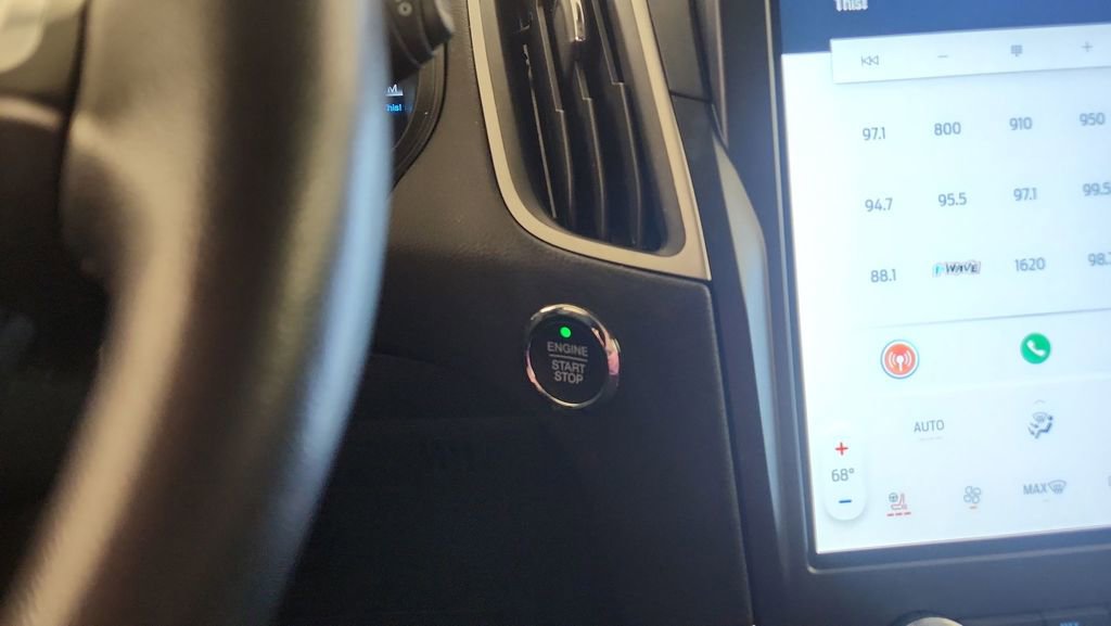 Certified 2022 Ford Edge SEL w/ Convenience Package image 21