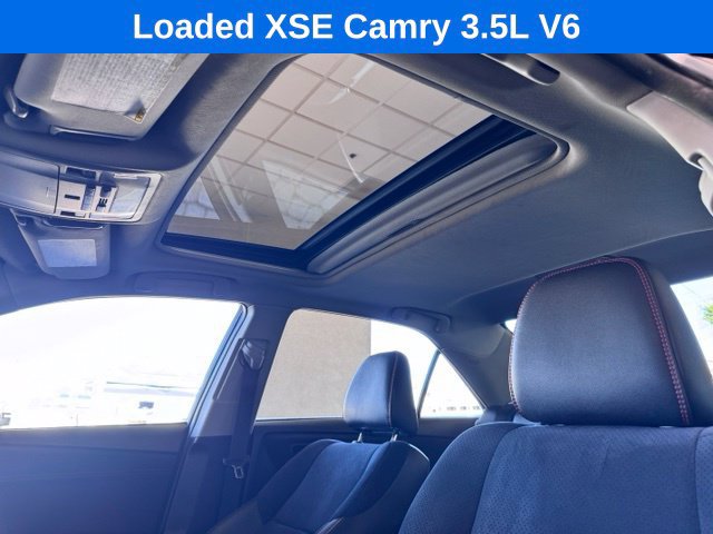 Used 2017 Toyota Camry XSE FWD image 21