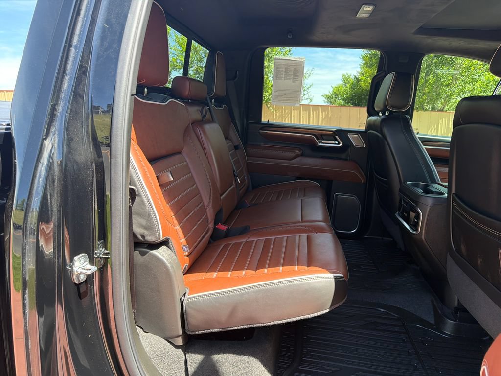 Used 2026 GMC Sierra 2500 Denali Ultimate w/ Max Trailering Package AWD/4WD image 30