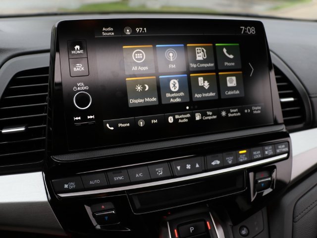 Used 2025 Honda Odyssey Sport-L image 23
