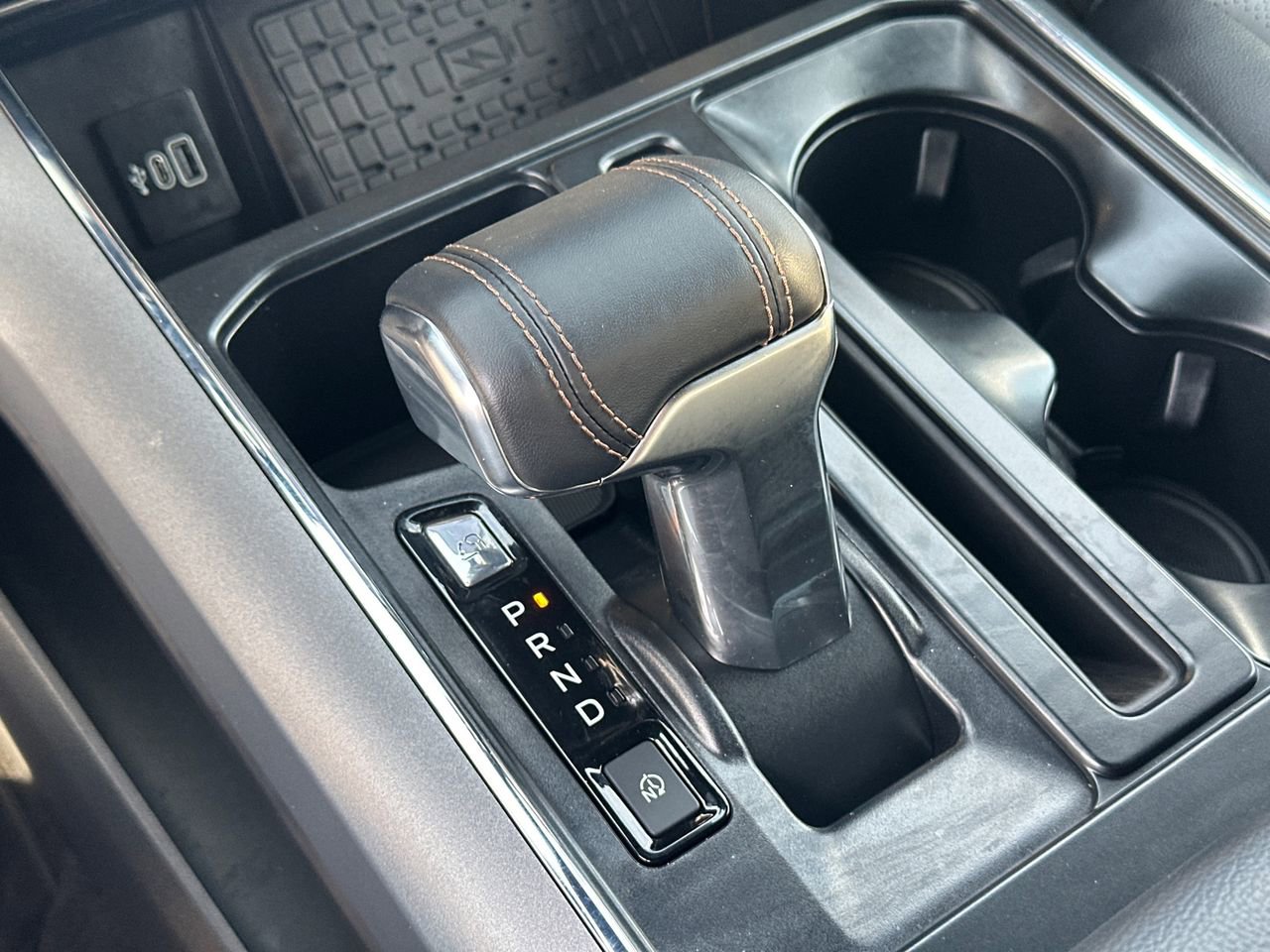 Certified 2025 Ford F150 Lightning Lariat image 33