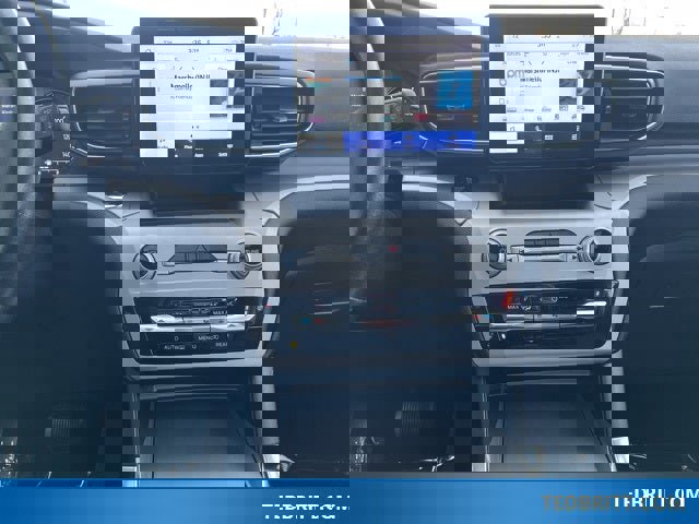 Certified 2023 Ford Explorer XLT w/ Equipment Group 202A image 32