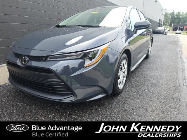 Used 2025 Toyota Corolla LE