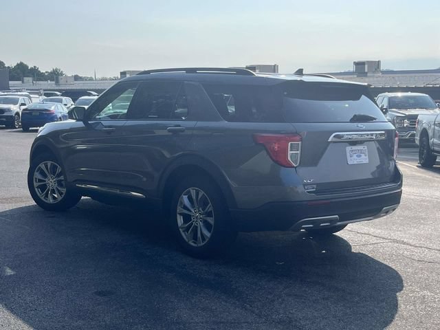 Certified 2023 Ford Explorer XLT w/ Equipment Group 202A RWD image 6