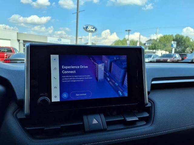 Used 2024 Toyota RAV4 XLE image 18