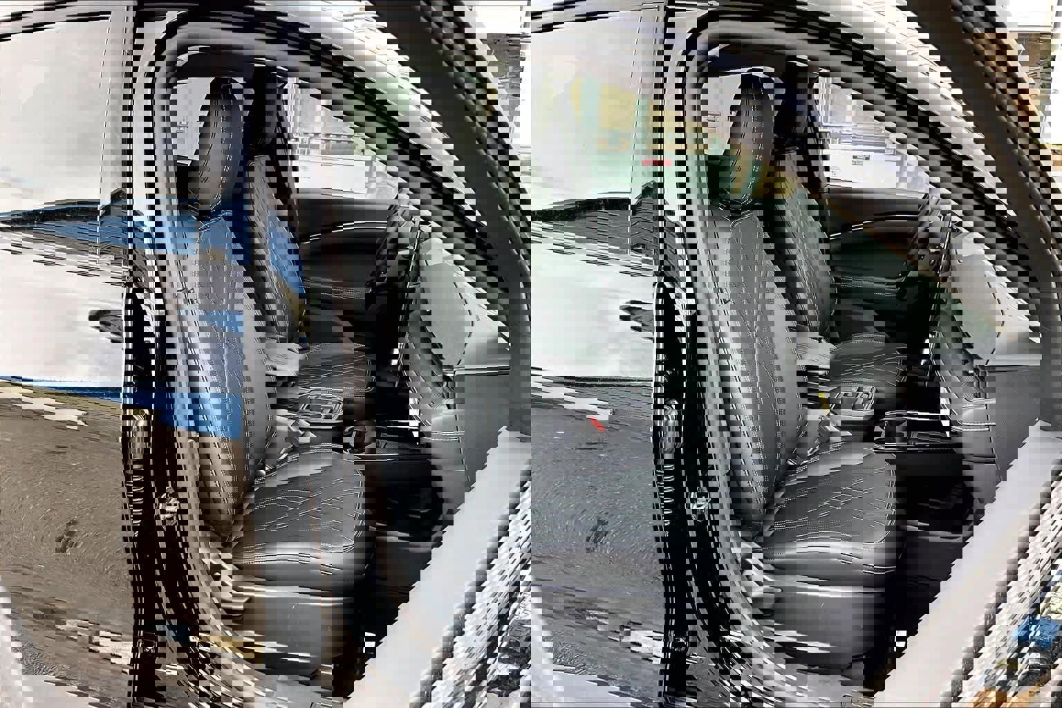 Certified 2025 Ford Mustang Mach-E Select image 12