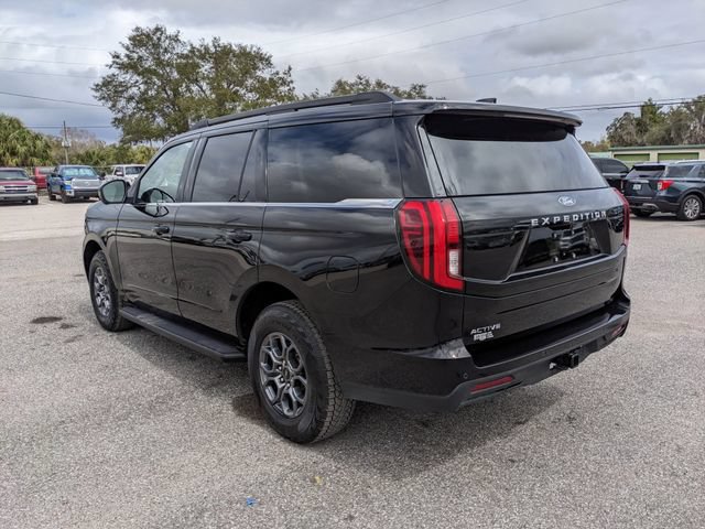 Certified 2025 Ford Expedition Active AWD/4WD image 6